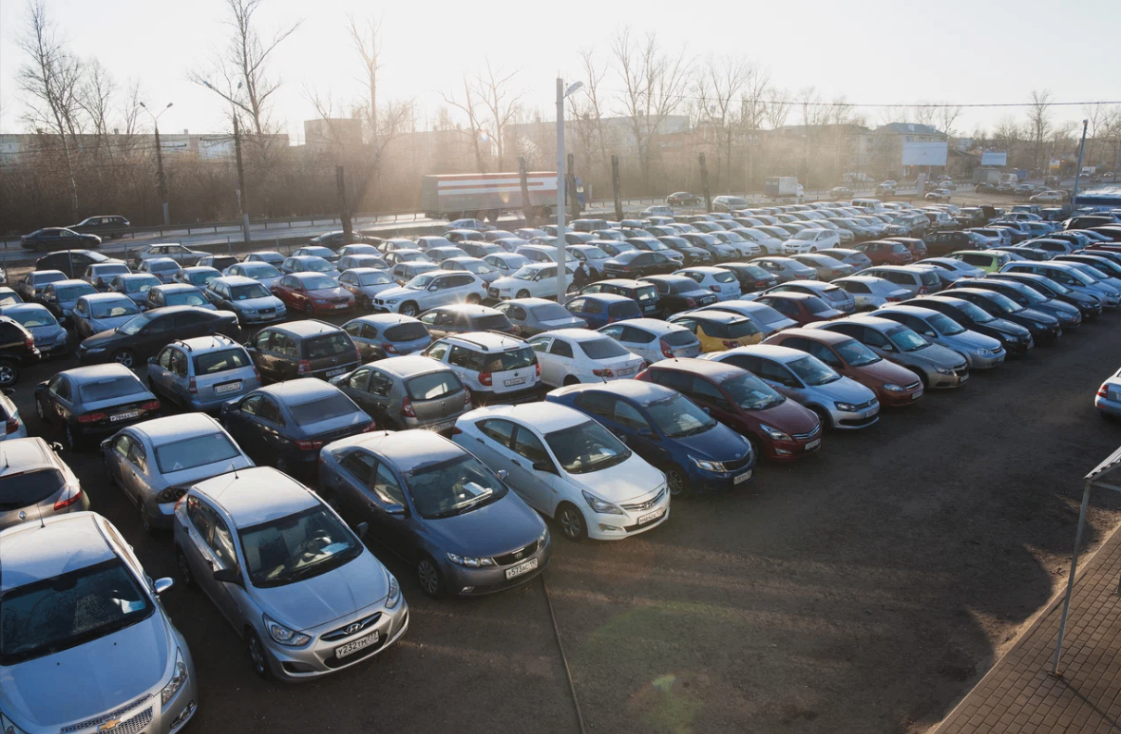 фото автосалона
