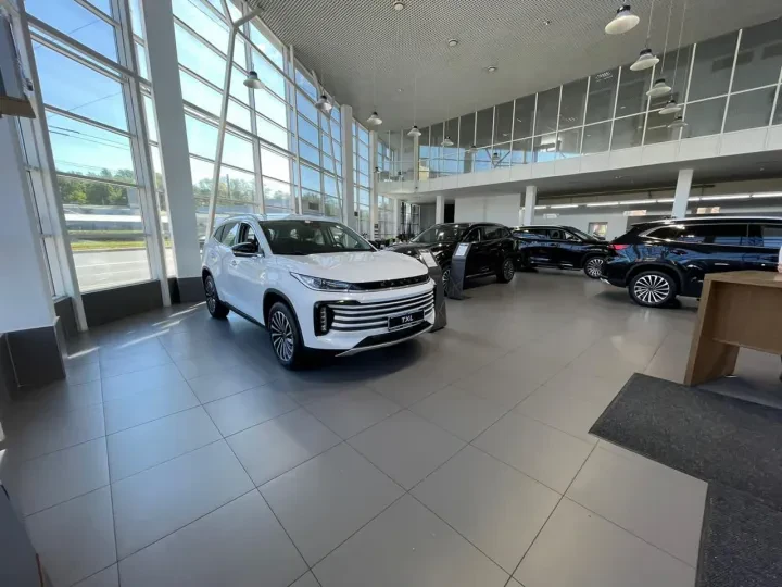 фото автосалона