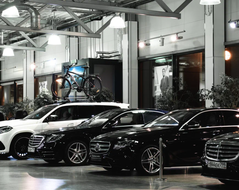 фото автосалона