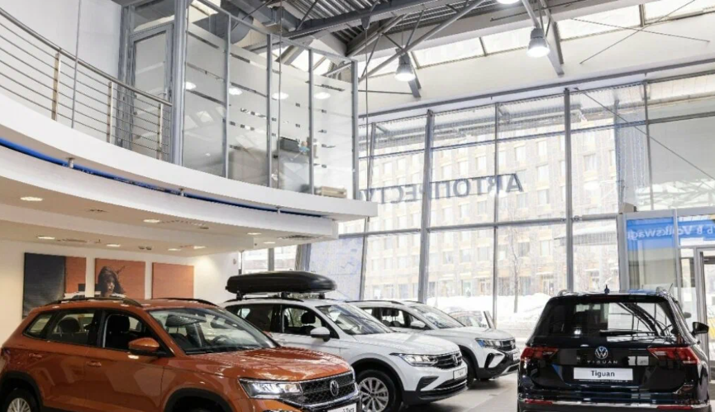 фото автосалона